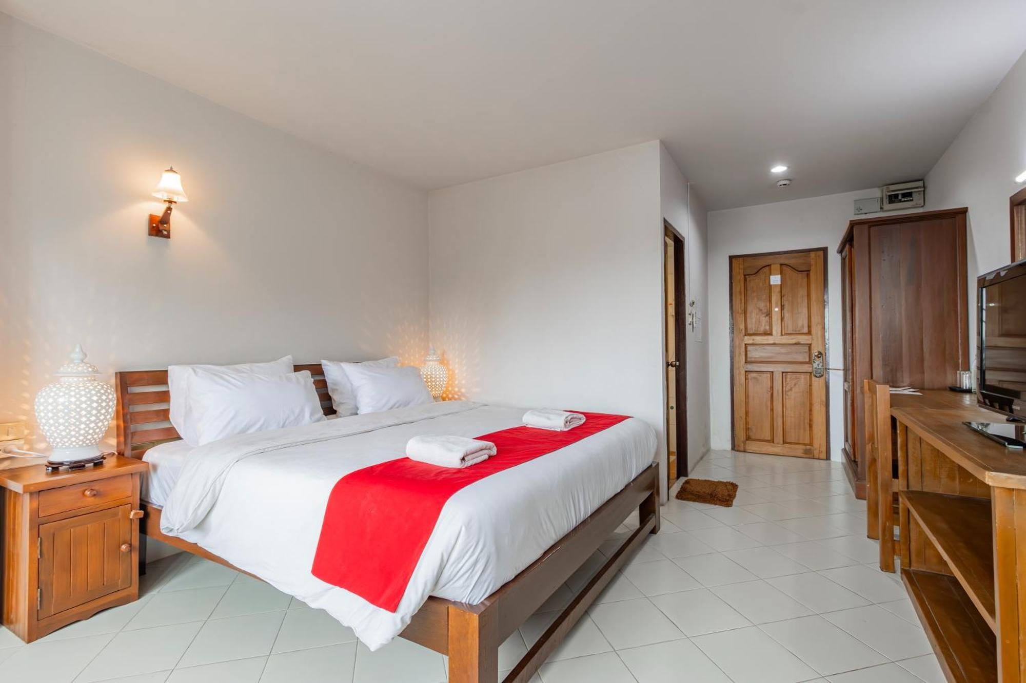 Budget Stars Hotel Чиангмай Экстерьер фото