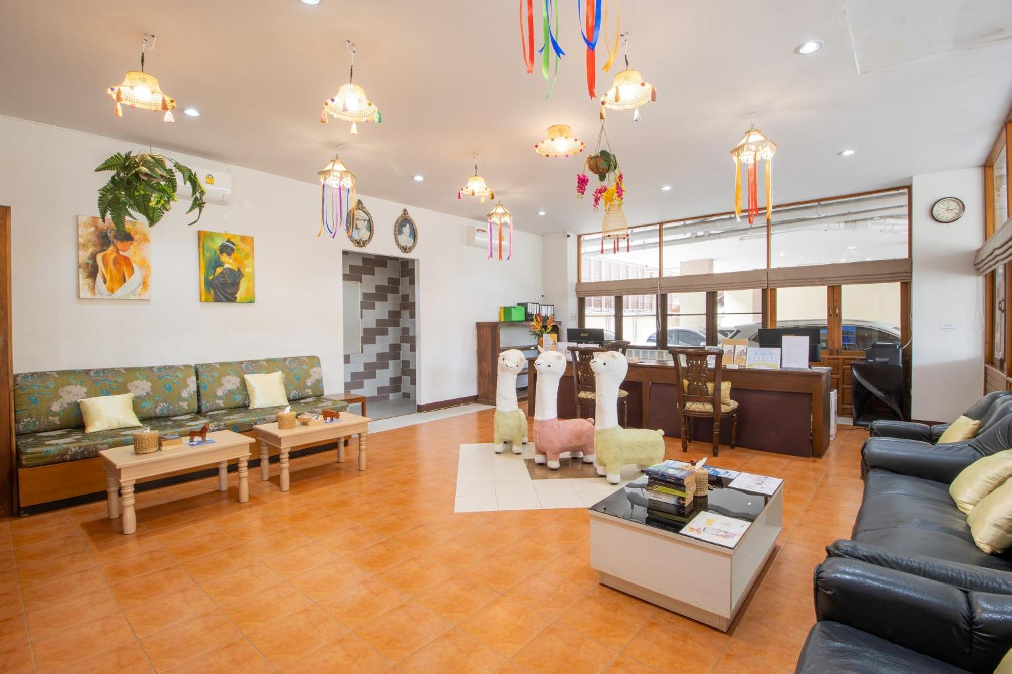 Budget Stars Hotel Чиангмай Экстерьер фото