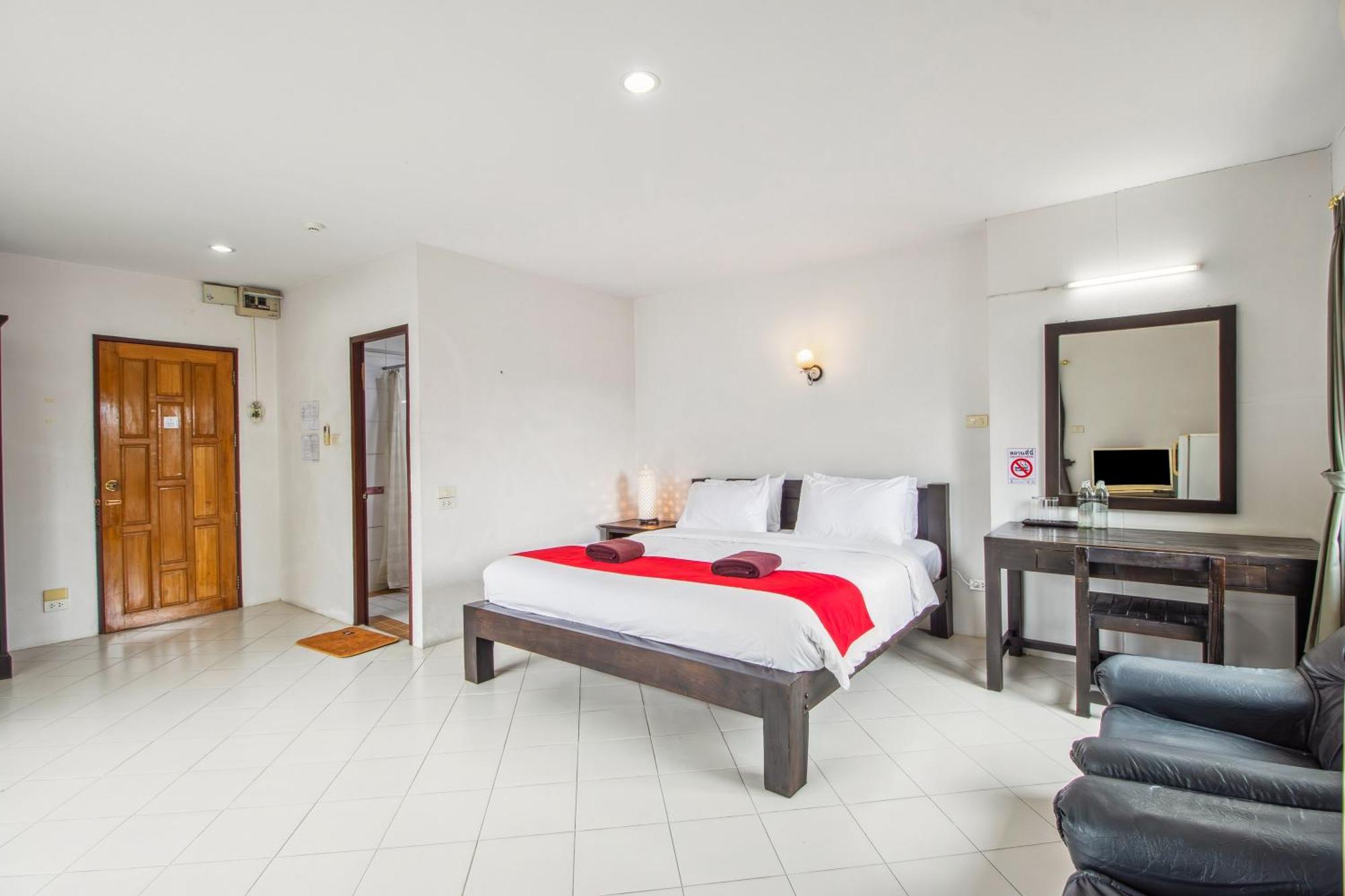 Budget Stars Hotel Чиангмай Экстерьер фото