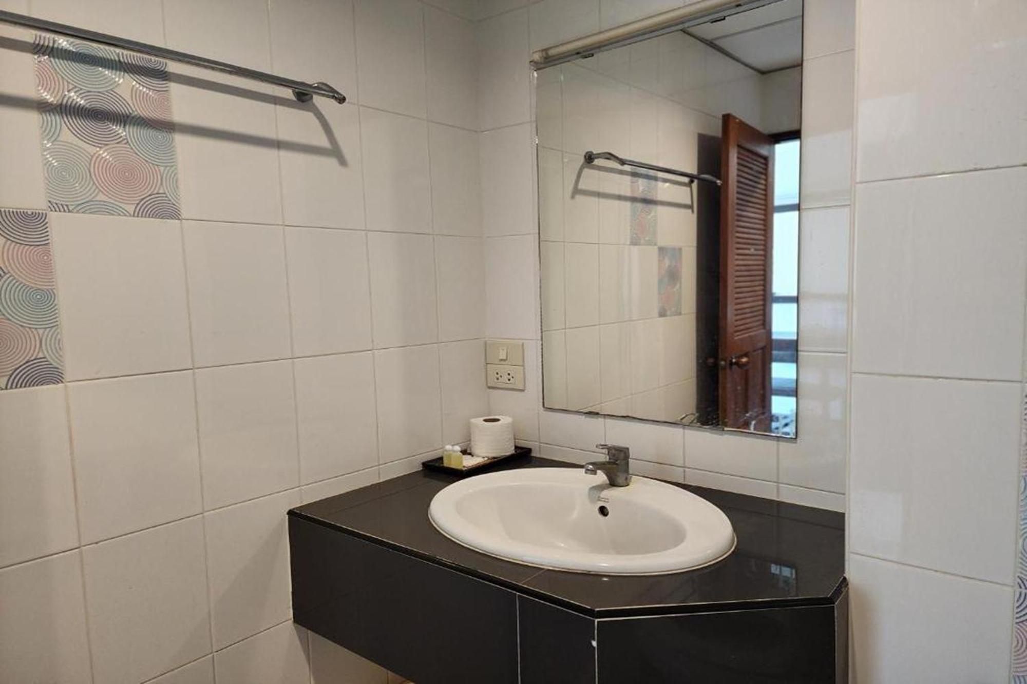 Budget Stars Hotel Чиангмай Экстерьер фото