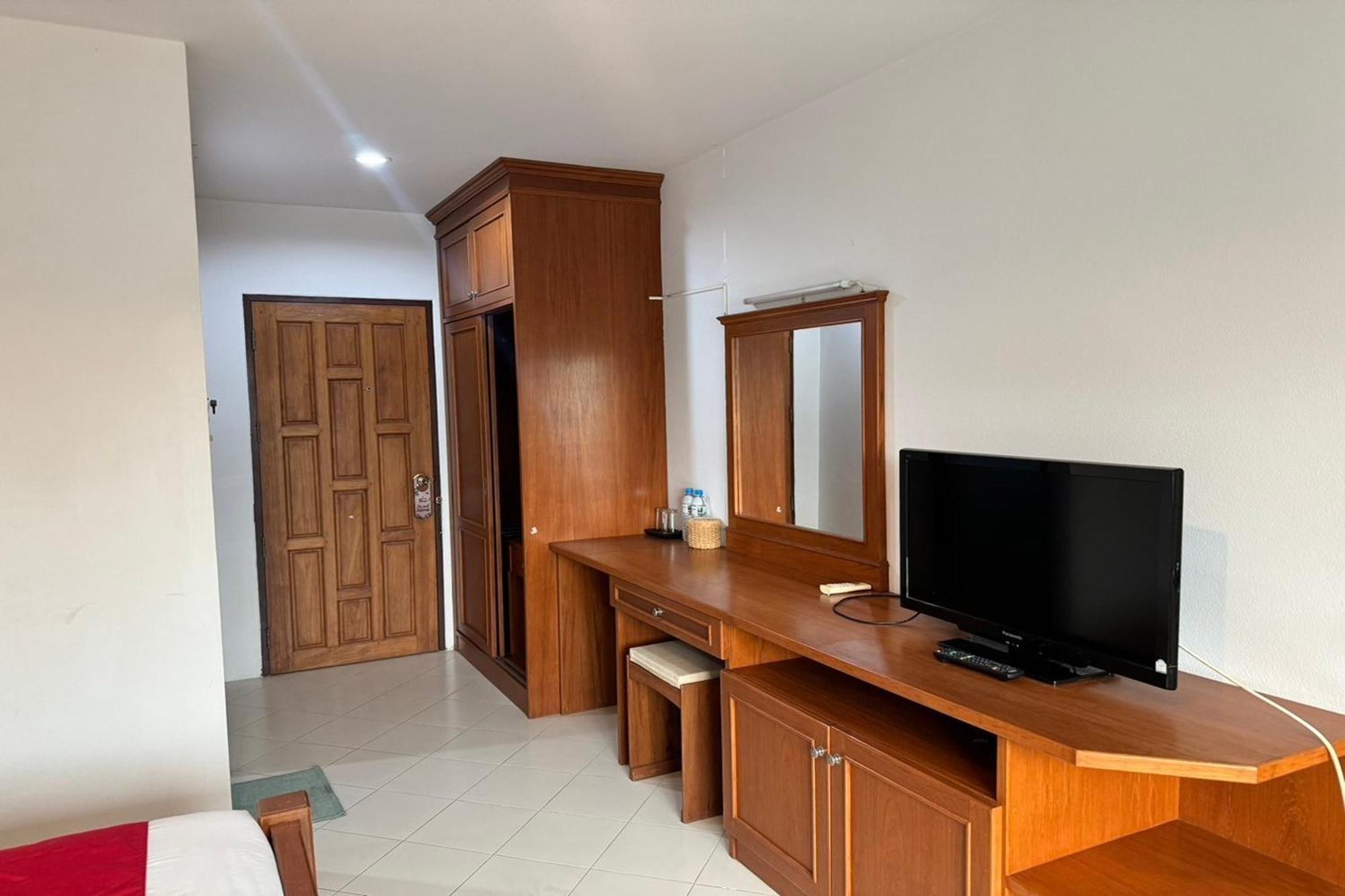 Budget Stars Hotel Чиангмай Экстерьер фото